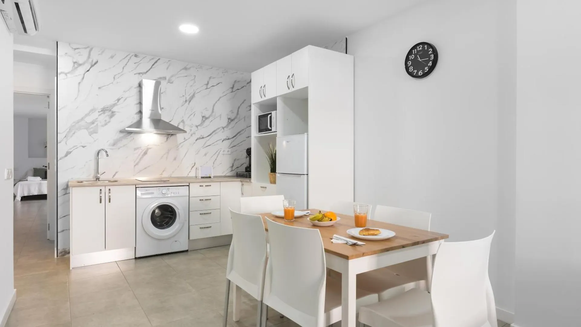 Wintowinrentals Altamira Suites Bajo Malaga 0*,